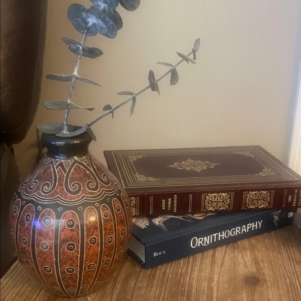 Hand-Painted signed Nicaraguan Orange and Black Decorative Ceramic Vase